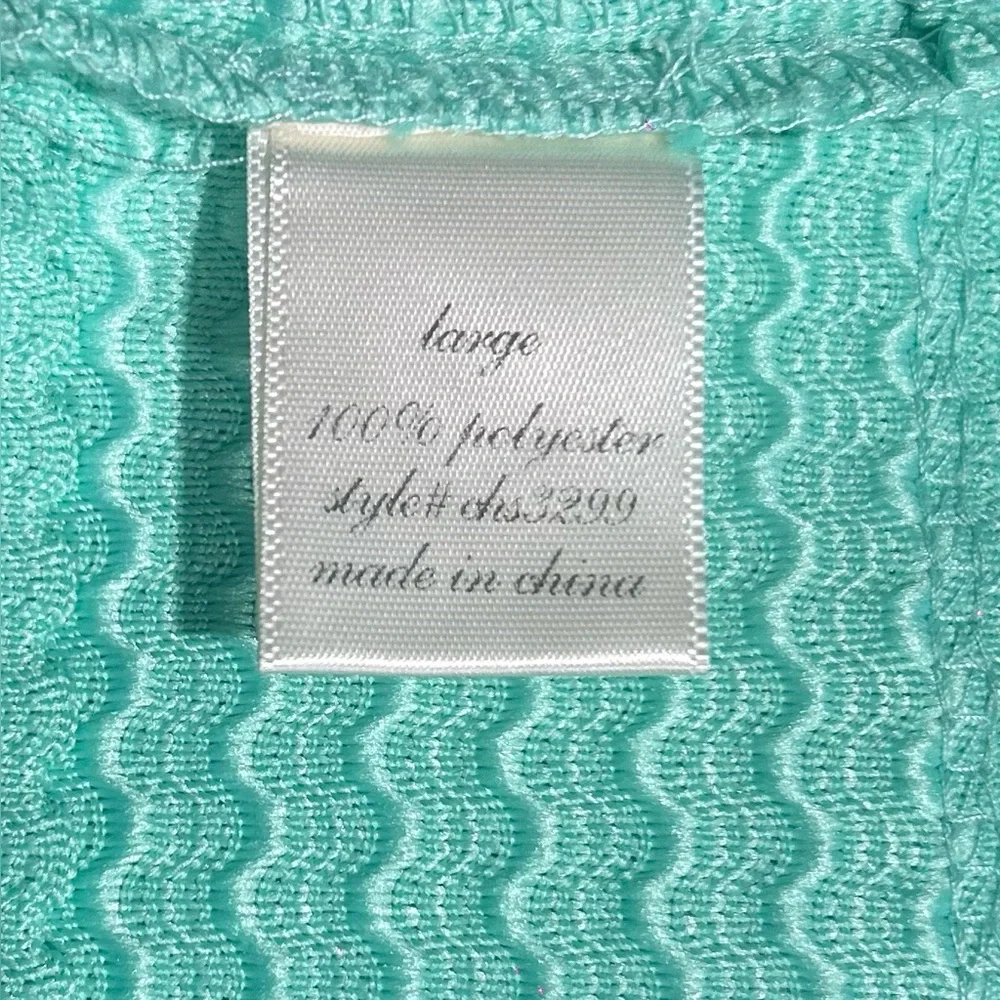 EUC Aina Be SZ L skater skirt. Super cute, nice structured skirt/waist 24”-28” - Picture 6 of 6